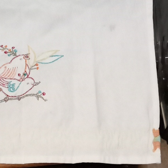 Vintage Embroidered Linen Tea Towel - Birds - Picture 17 of 17